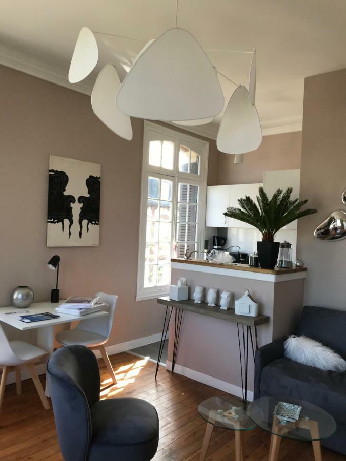 Appartement " La Vue " - Studio En Bord De Mer à Deauville Extérieur photo